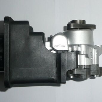 Servopumpe Hydraulikpumpe Lenkung  BMW 32416779857 6779857  LH2110936