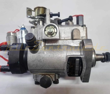 NEW  Injection pump DELPHI NEW HOLLAND FORD 6640 TRACTOR 8523A640W