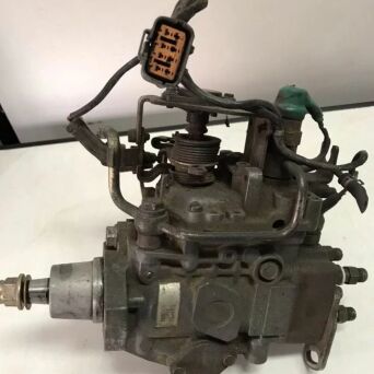 Pompe d'injection ZEXEL 104645-0020 VE4/10F2300LNP2110 R476341