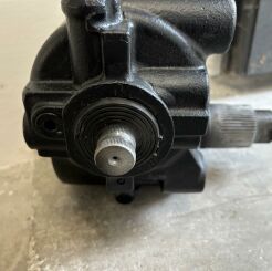 Boîtier de Direction MERCEDES 8098956303