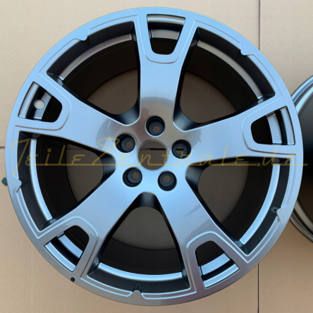 Maserati Levante NEUE Alufelge hinten NEREO 10.5