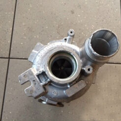 GARRETT Turbolader BMW M5 (F10) 4.4L 7846918 11657846918