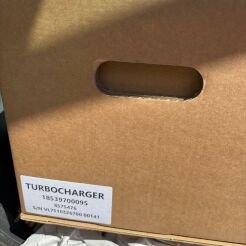 NEW BorgWarner Turbocharger BMW G11 G12 G30 M5D 18539700095