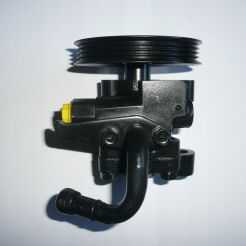 Pompe de direction assistée 571004A050 