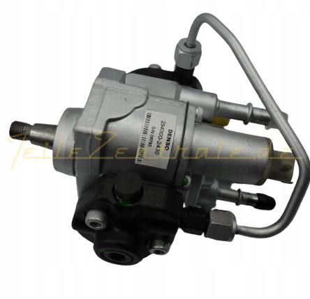 Injection pump DENSO Opel  DCRP301470