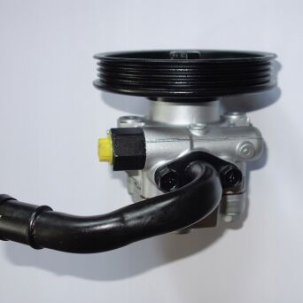 Pompe de direction assistée Ford F42Z3A674A