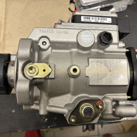 Pompa di iniezione VP44 0470504014 RE501274 0470504022 0986444041 0986444081 167009x700 167009x701 VR4460M1300R1000