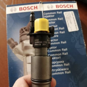 NEW Injector BOSCH 0986435572