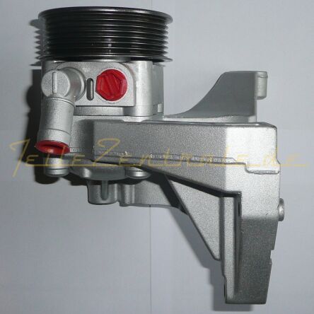 Pompe de direction assistée IVECO DAILY 504046460